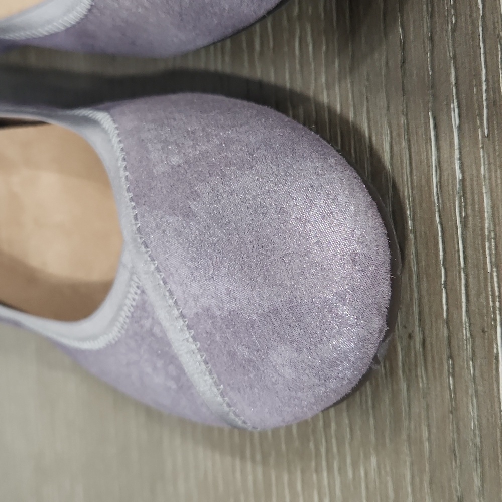 Vionic Caroll Metallic slip-ons size 11 - Picture 5 of 8